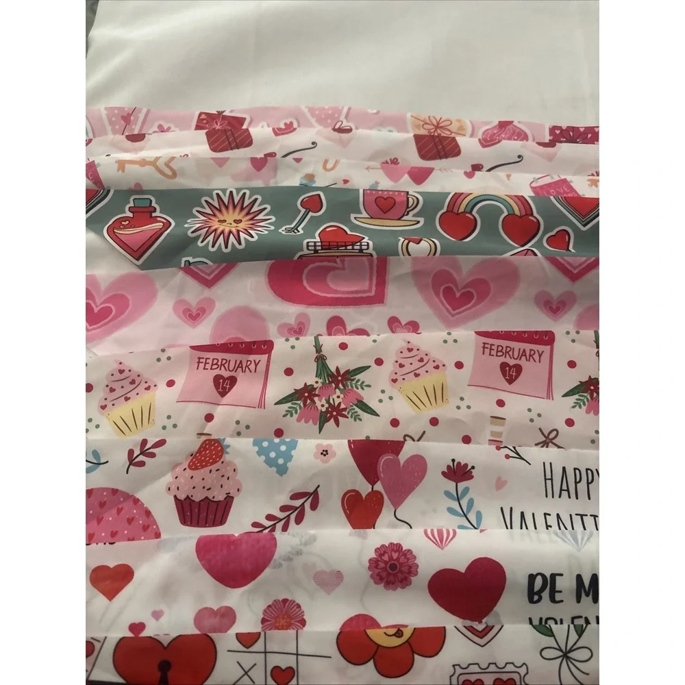 Dog Bandanas Valentines Day Lot Of 10 Small 25 X 17 Inches Buffalo Plaid Hearts